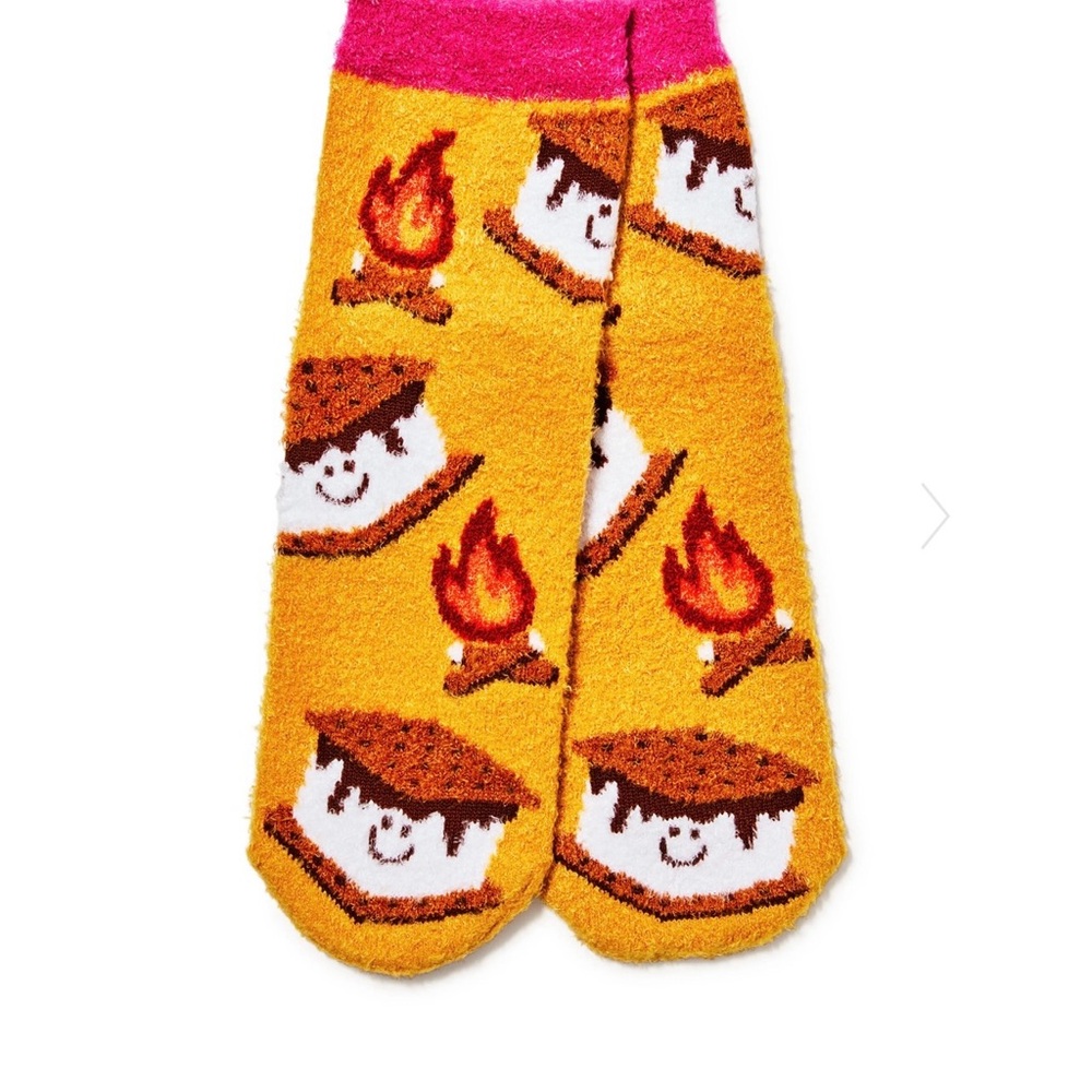 Bath & Body Works Pink and Orange Cozy Socks